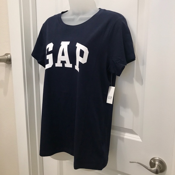 Gap Logo Tee - NWT - Picture 3 of 7